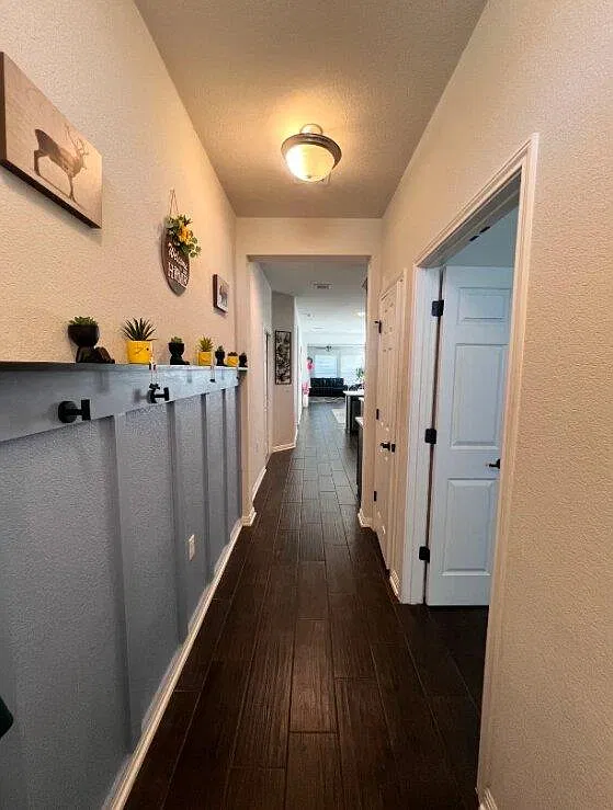 3 bed, 2.0 bath, 1729 sqft, $2,200 — Photo 2