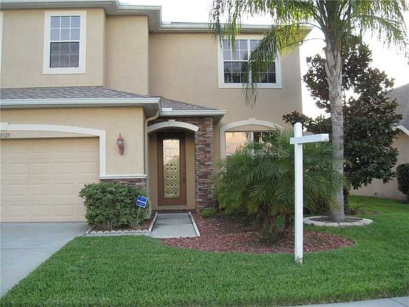 2nd image of 12525 Cricklewood Dr