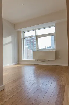 Rented by Nest Seekers International | media 12