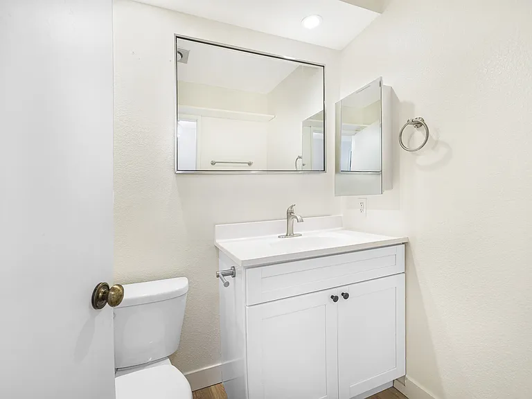 3615 Veteran Ave #7 — Photo 13