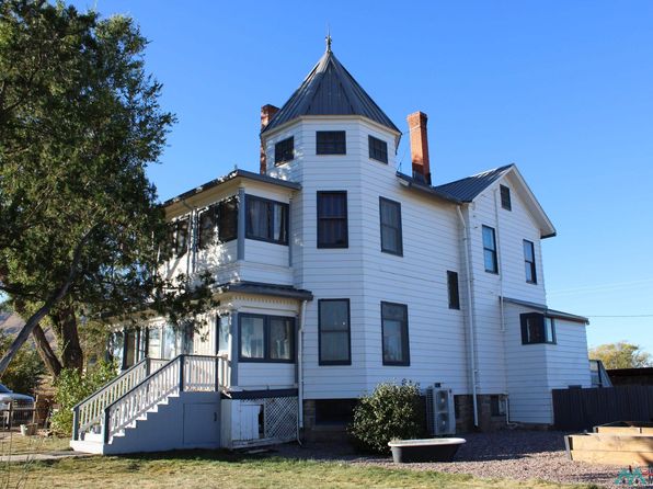 302 Elm St, Magdalena, NM 87825