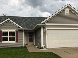 707 SE Woodbine Dr, Grimes, IA 50111