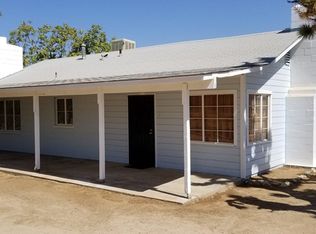 1653 W Avenue O8, Palmdale, CA 93551