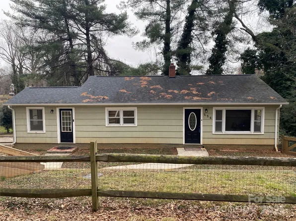 326 Clark St, Statesville, NC 28677