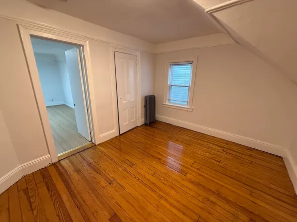 21 49th Street image 4 of 5