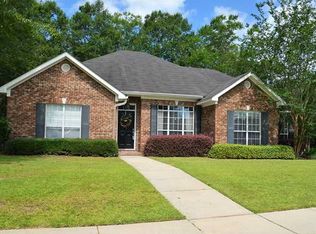 1758 Spanish Trace Dr, Saraland, AL 36571
