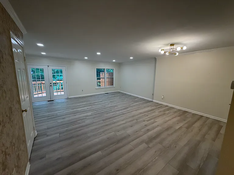 6012 Loganwood Dr — Photo 3