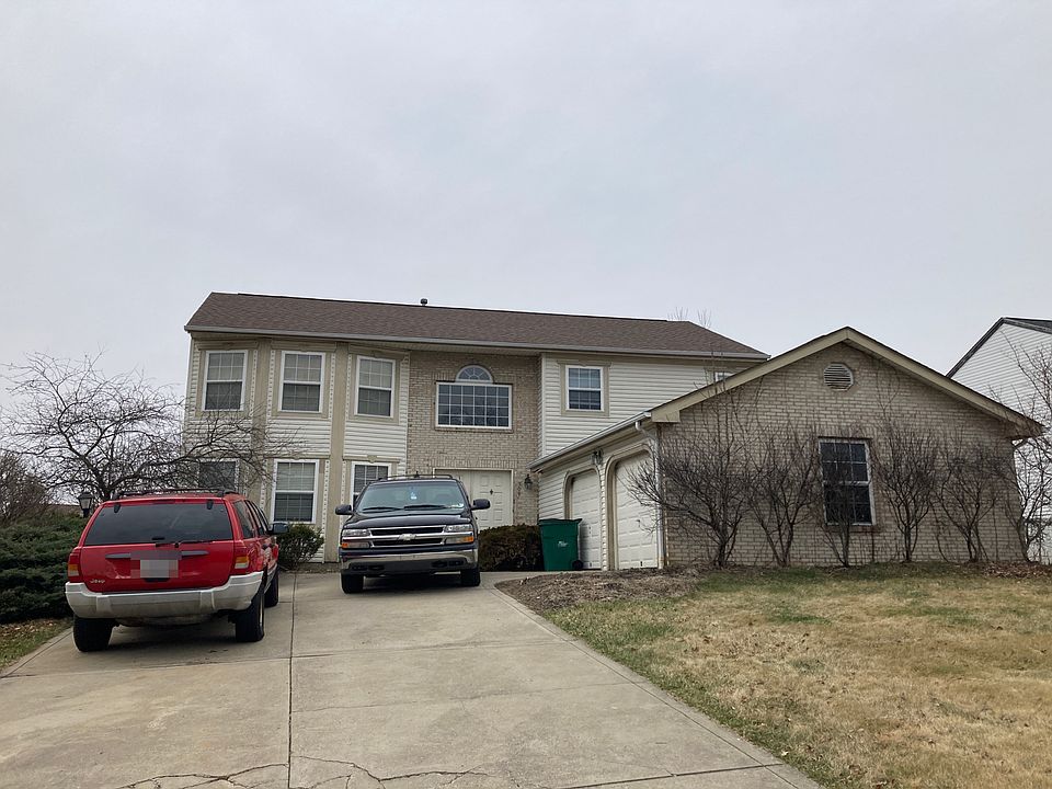 1st image of 304 N Bend Dr