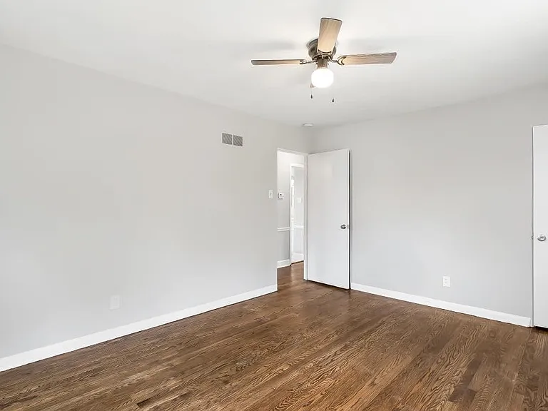 5468 Ringer Rd — Photo 18