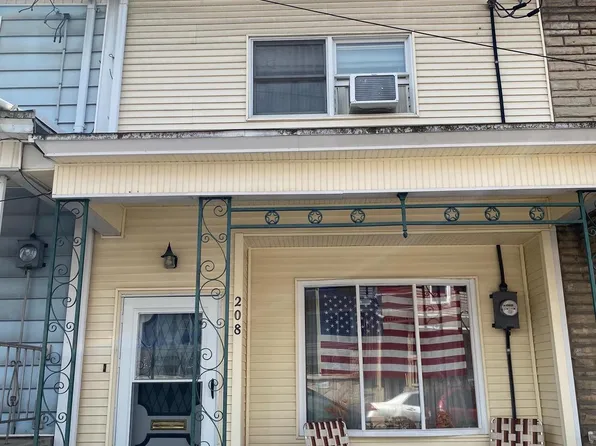 208 W Coal St, Shenandoah, PA 17976