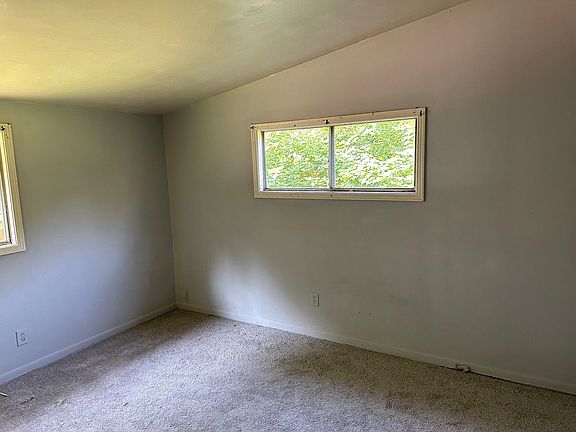 3rd image of 3234 Haraway St