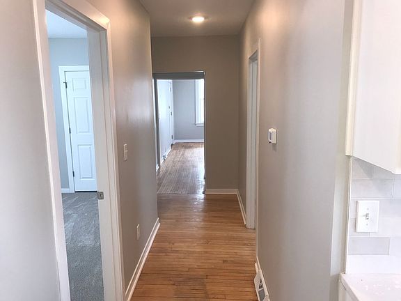 4th image of 967 Jessamine Ave E #1