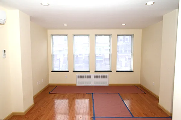 Rented by J Misrahi Realty Corp | media 28