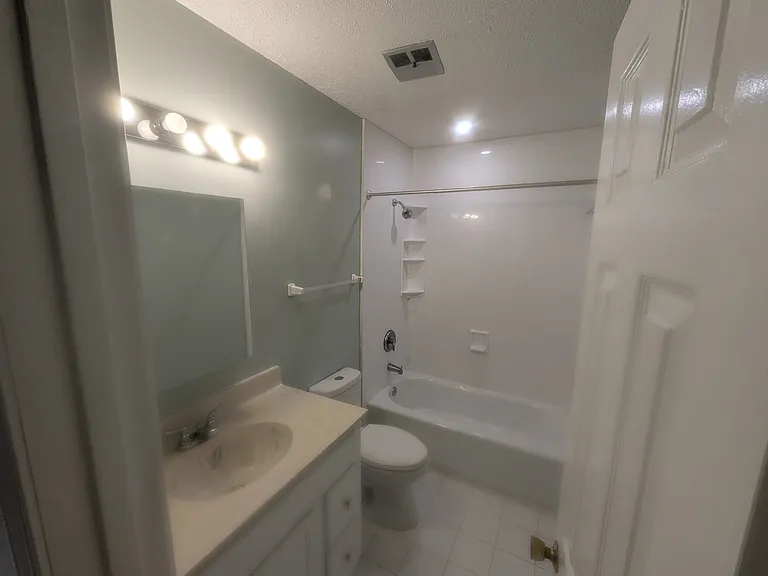 42 Doverdale Rd — Photo 17