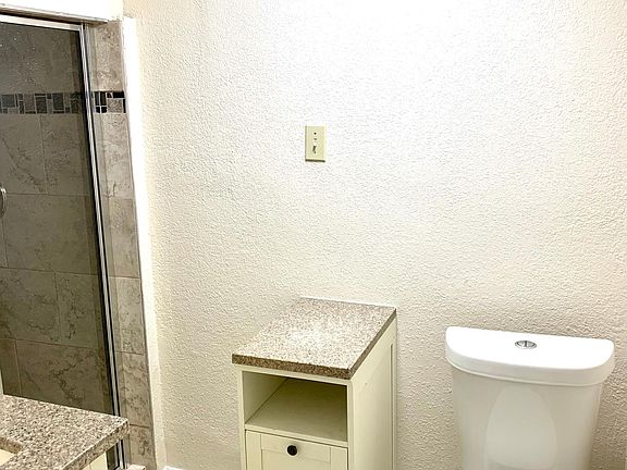 5th image of 1077 N Colorado Blvd