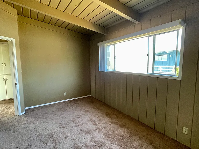 1484 Seacoast Dr — Photo 6
