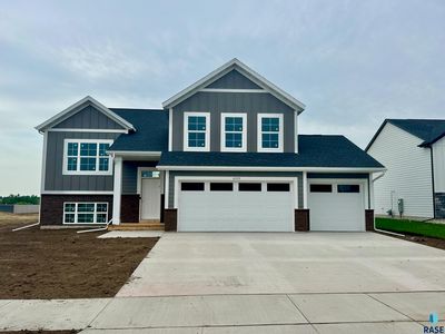 6105 W Valentine St, Sioux Falls, SD, 57107