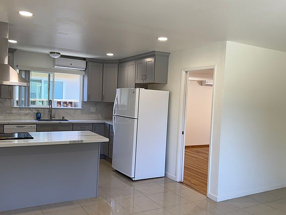 3rd image of 3502 Speno Dr