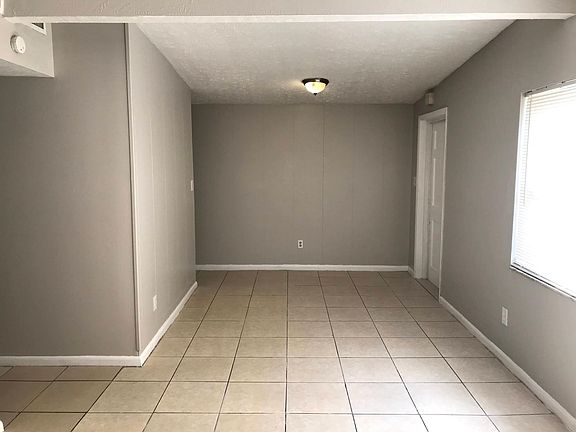 3rd image of 3104 E 28th Ave #1