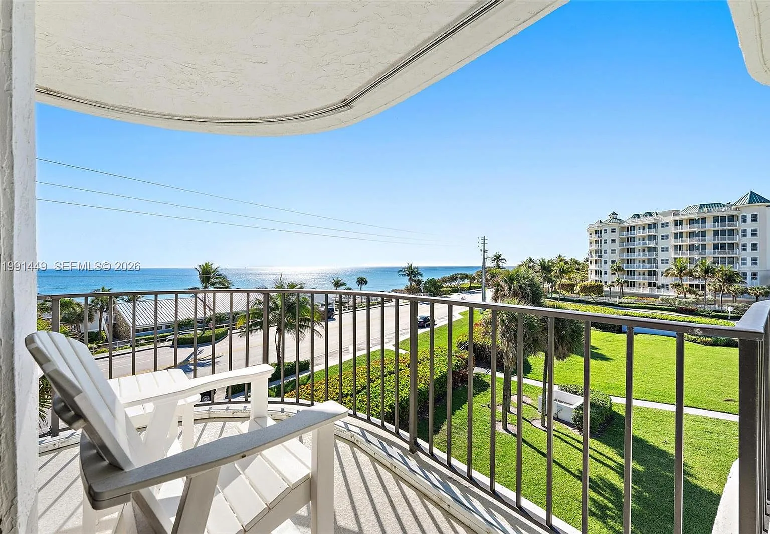 Oceancrest Condo Apts — Photo 3