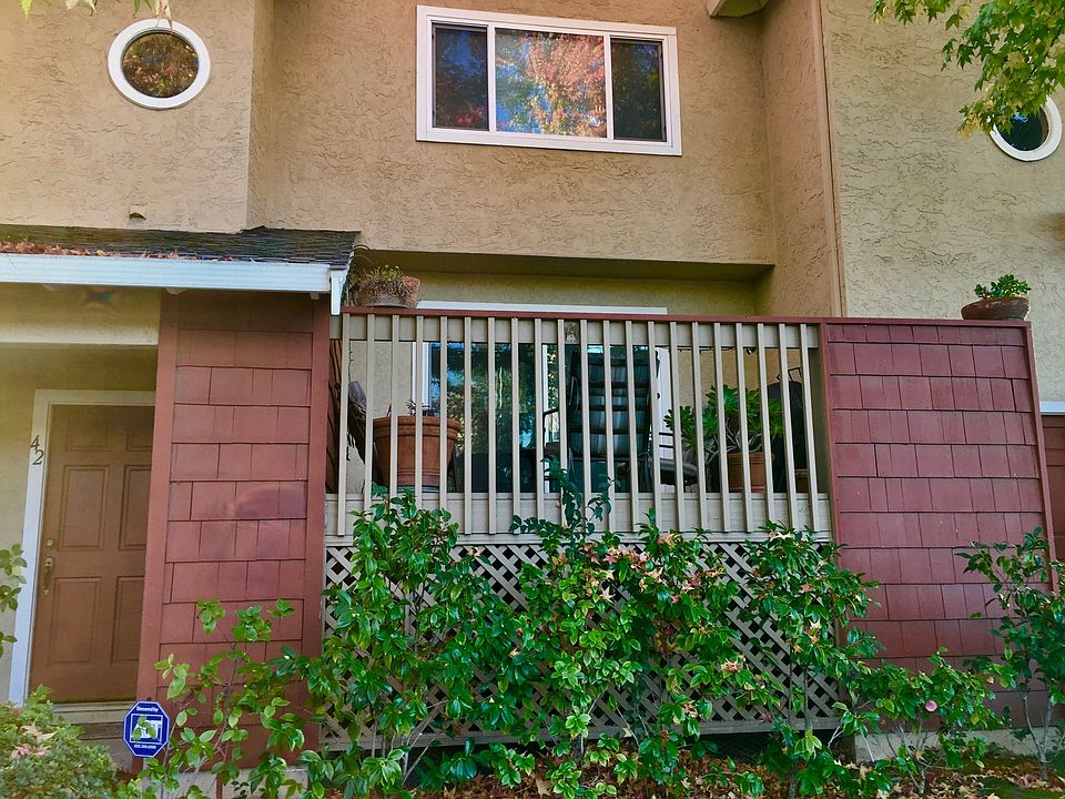 1st image of 42 E Latimer Ave