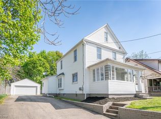 1037 Harpster Ave, Akron, OH 44314