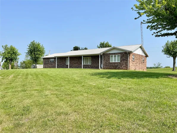 1775 Highway P, Perryville, MO 63775