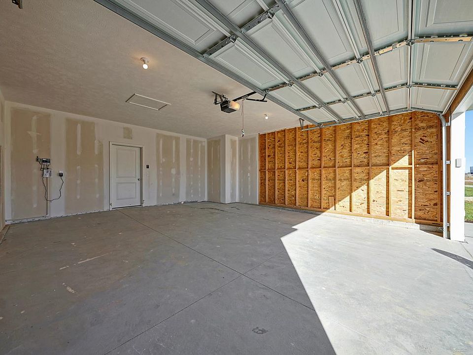 1st image of 9208 S 42nd St