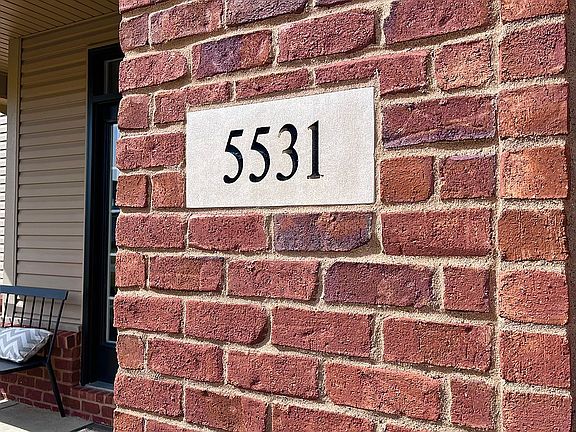 4th image of 5531 Clear Creek Ct