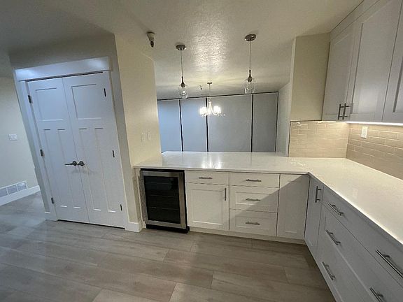 4th image of 560 E South Temple APT 506