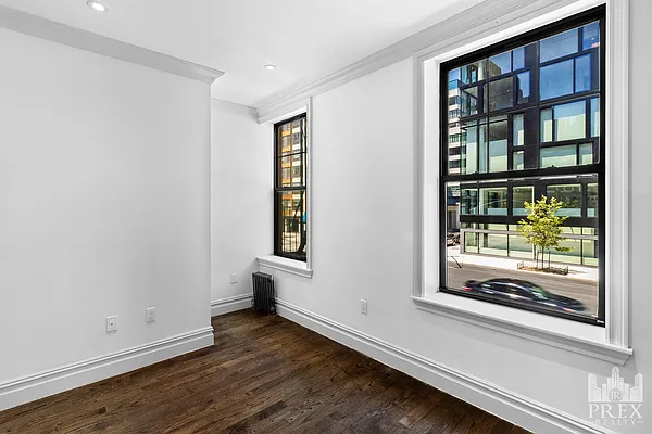 Rented by PREX Realty Corp | media 4