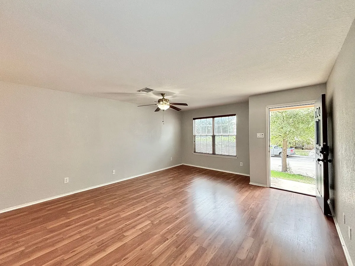 Building Photo - 6407 Antares Park