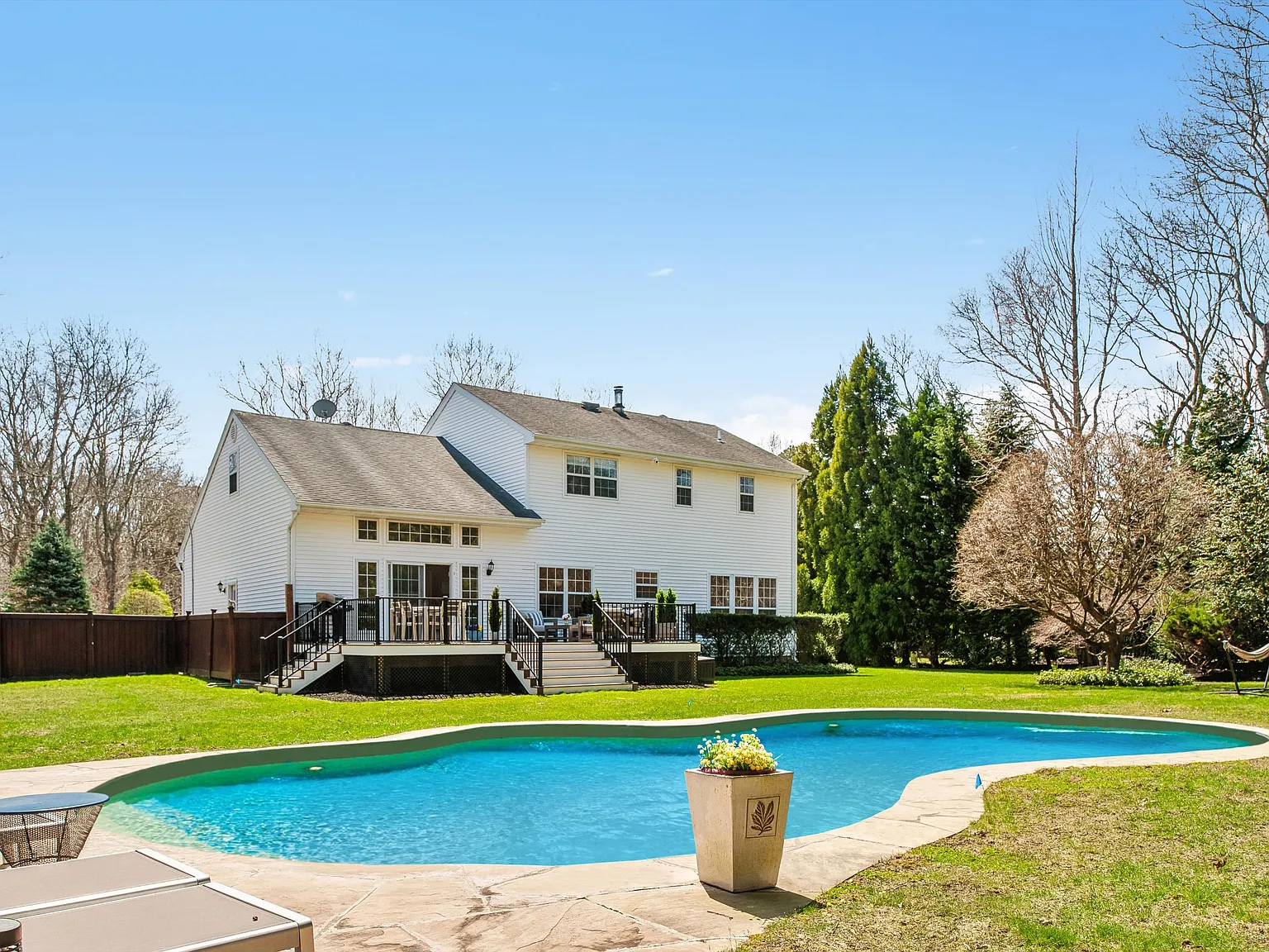 Spacious Westhampton Home with Pool near Tennis — Photo 1