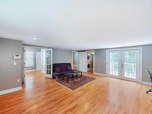 4th image of 3537 N 59th St