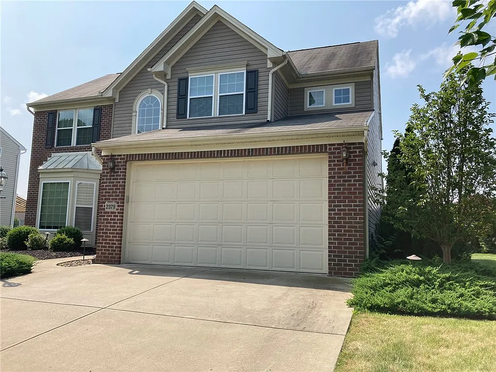 4 bed, 4.0 bath, 2606 sqft, $3,650 — Photo 4