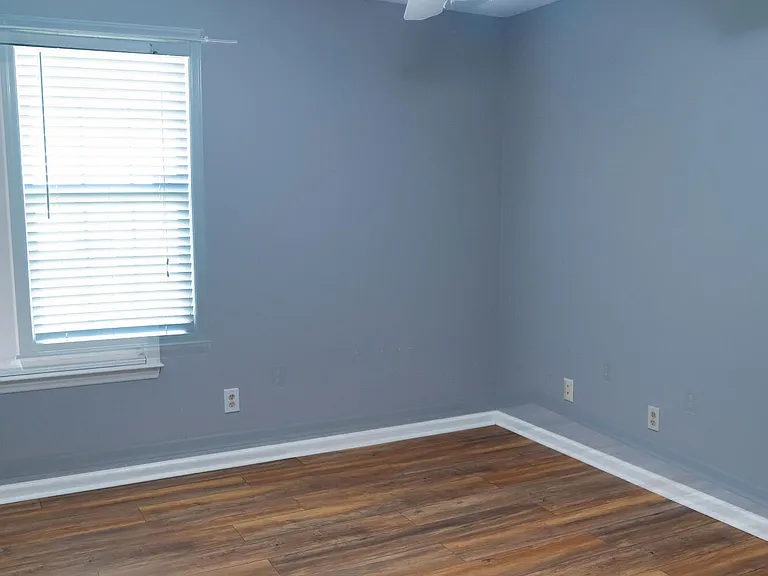 1006 Sheffield Dr — Photo 15