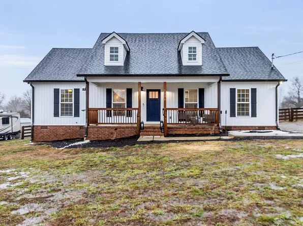 136 E Hill St, Cornersville, TN 37047