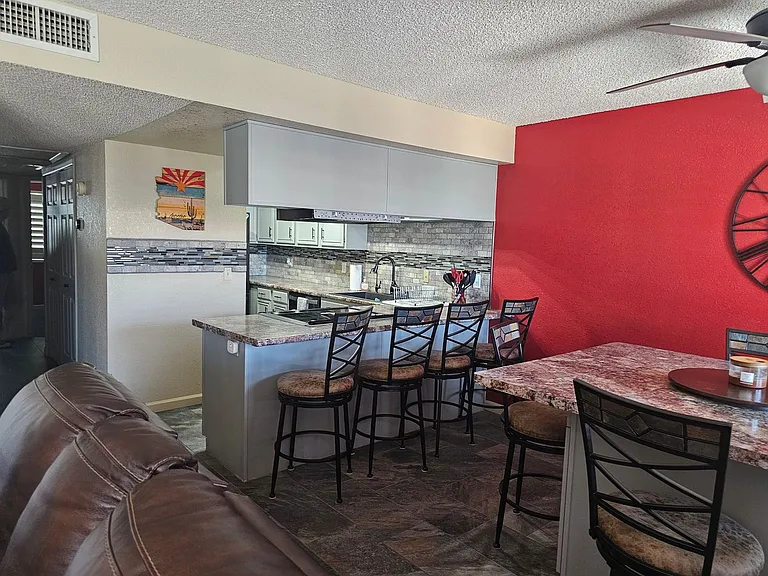 1989 Mesquite Ave #60 — Photo 4