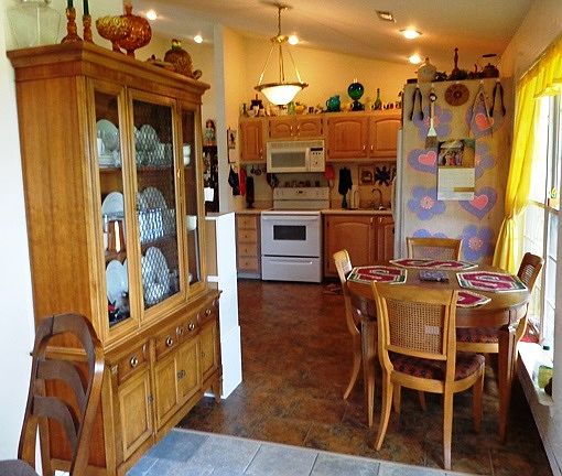 4th image of 130 Edna Ln