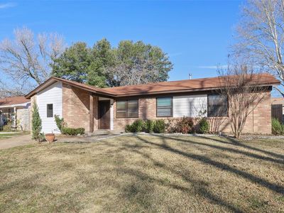 1717 Meadowcrest Dr, Garland, TX, 75042