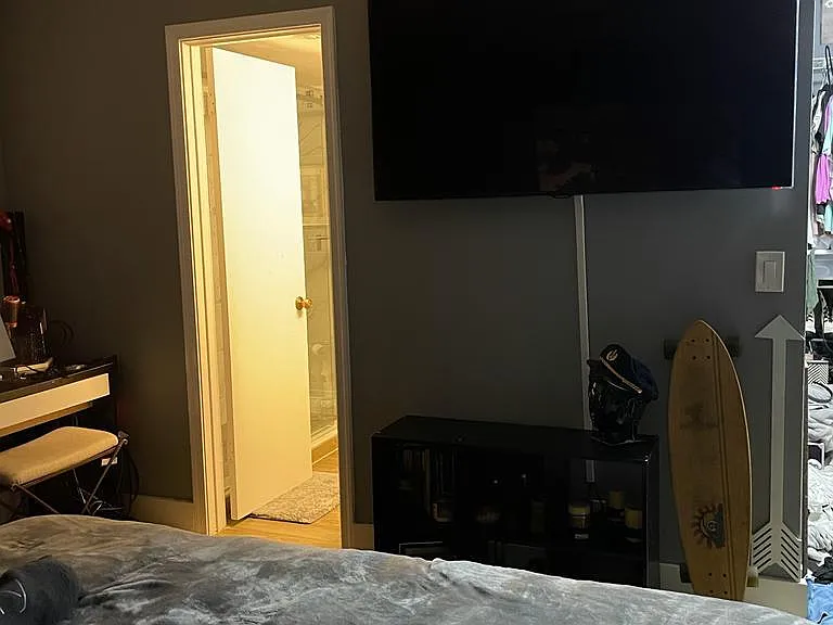 9997 Three Lakes Cir — Photo 13