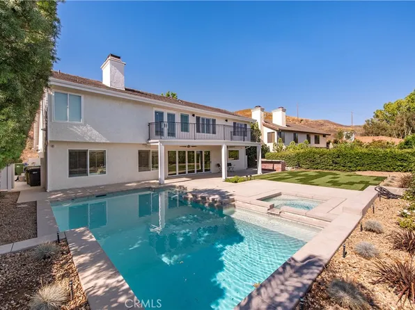 5879 Ridgebrook Dr, Agoura Hills, CA 91301