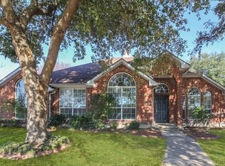 2338 Liles Ln, Mesquite, TX 75181