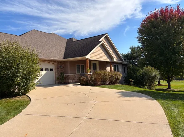 464 Inverness Terrace Ct, Baraboo, WI 53913