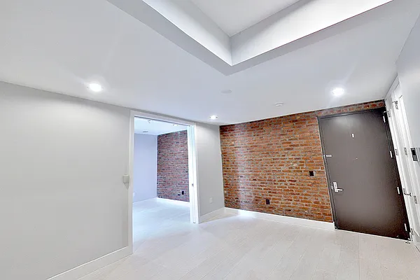 Rented by Centennial Properties NY | media 8