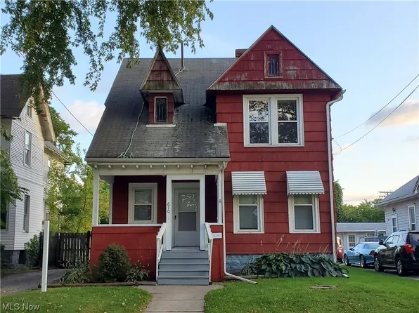 610 W 46th St, Ashtabula, OH 44004