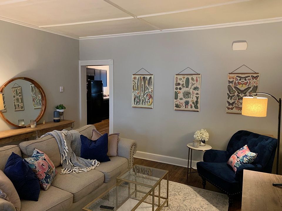 1st image of 86 Van Dam St #1