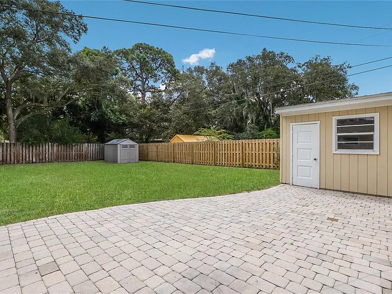 2266 Clematis St — Photo 23