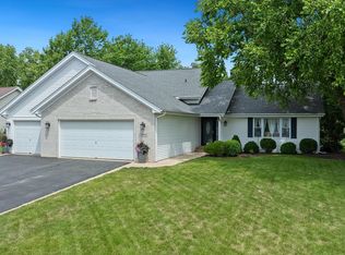 6890 Hartwig Dr, Cherry Valley, IL 61016