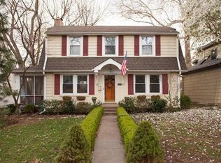 221 E 68th Ter, Kansas City, MO 64113